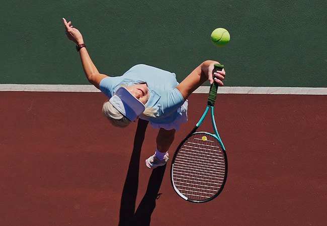 STAYING STRONG THROUGH THE FALL SPORTS SEASON